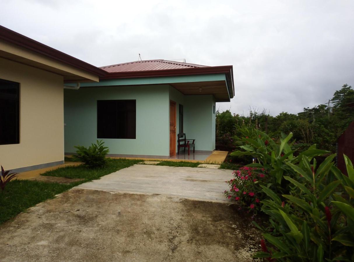 Cabinas El Pilón Río Celeste Exterior foto