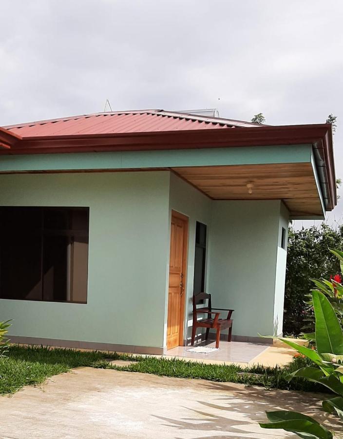 Cabinas El Pilón Río Celeste Exterior foto